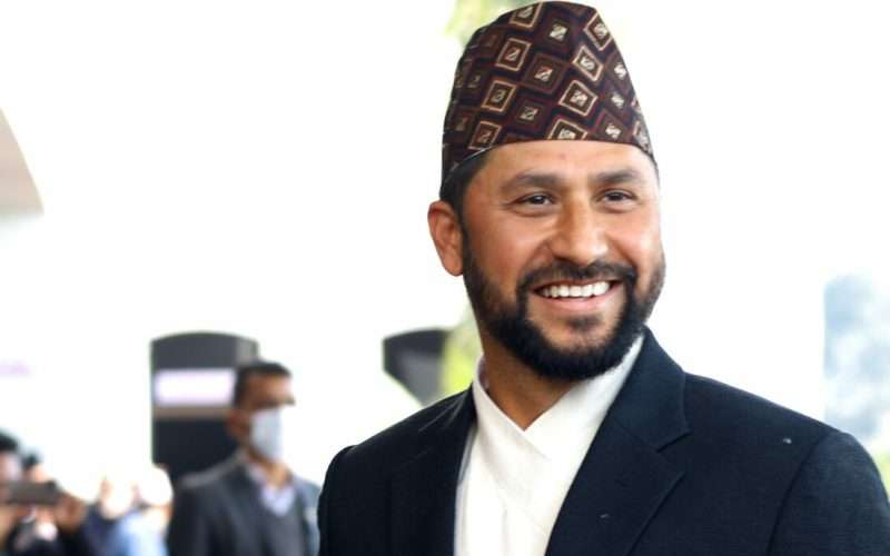 गृहमन्त्री लामिछानेविरुद्धको रिट न्यायाधीशद्वय मल्ल र सुवेदीको इजलासमा