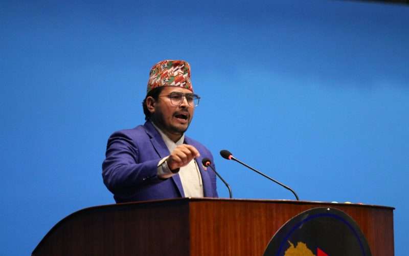 जातजातिलाई भड्काएर संसद्को रोटी सेक्ने काम बन्द गर्नुस् : शाही