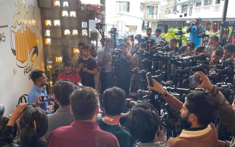 निष्कासित महामन्त्री ढकालले रास्वपा उपाध्यक्ष अर्यालमाथि लगाए आर्थिक अनियमितताको आरोप