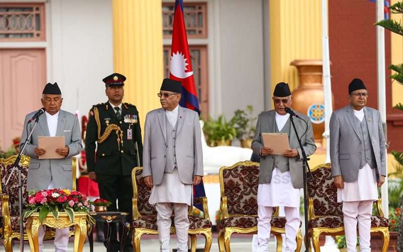 प्रधानमन्त्री ओलीले लिए शपथ