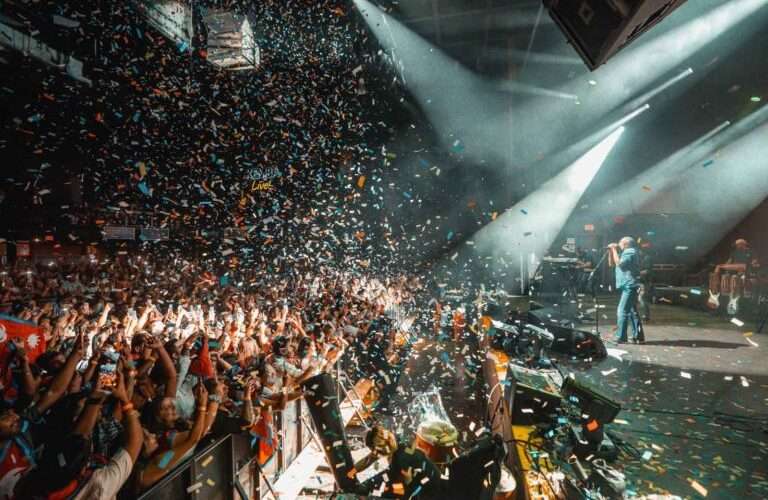 नेपथ्य अमेरिका शृंखला: नेपालीपन खोजिरहेका दर्शकको भावनात्मक भेल