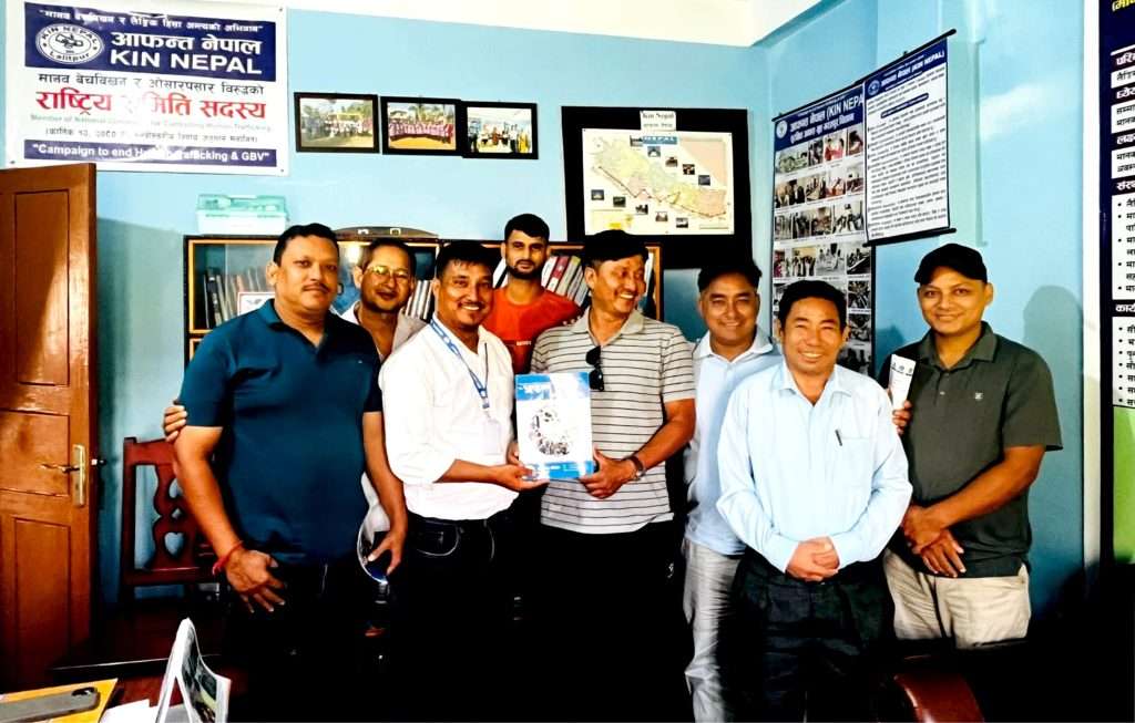 मानव बेचबिखन नियन्त्रणमा पुरुषको सक्रियता बढाउँदै आफन्त नेपाल, काँकरभिट्टामा ‘ एक जिम्मेवार पुरुष समूह’ गठन
